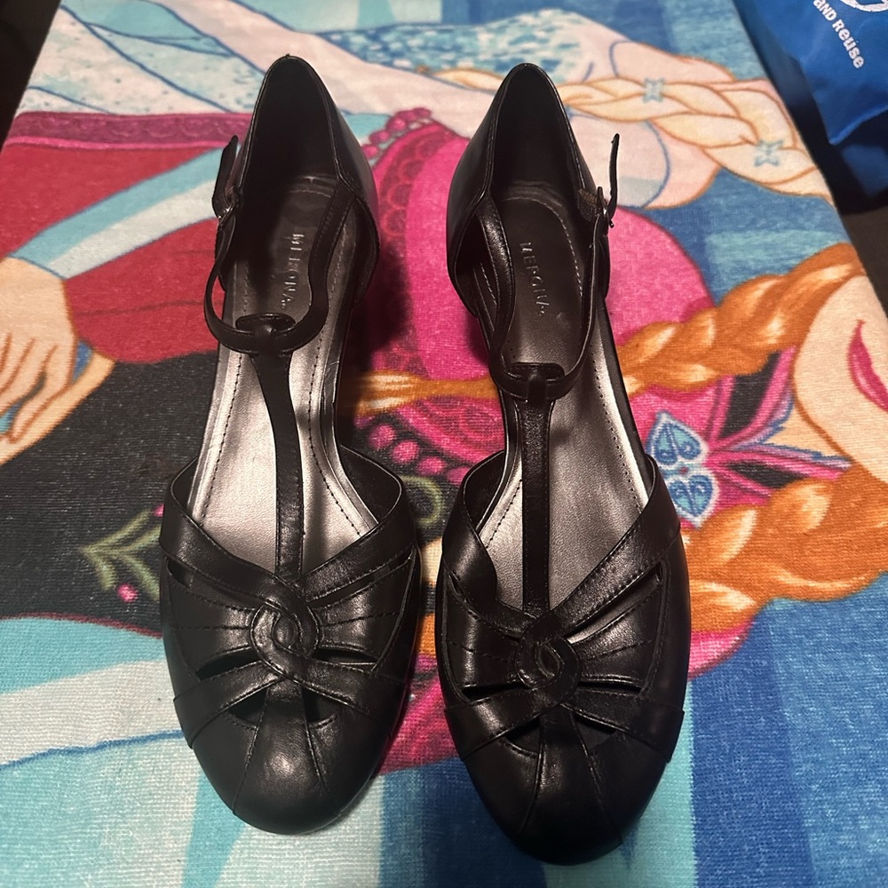 Merona Women’s Wedge Mary Jane shoes 10